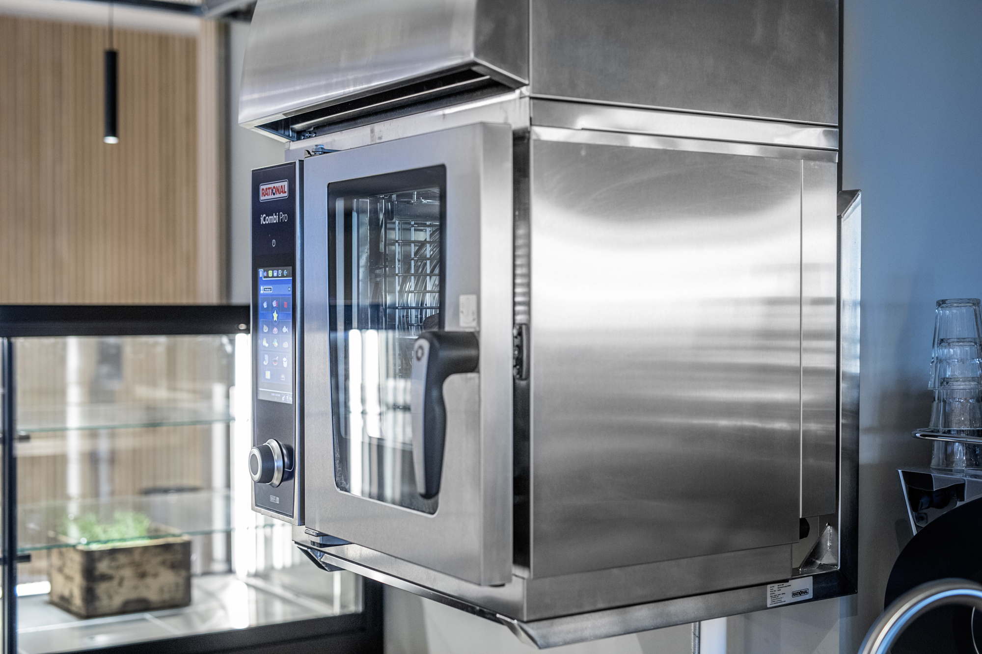 73200820 73201506 Comwell Portside