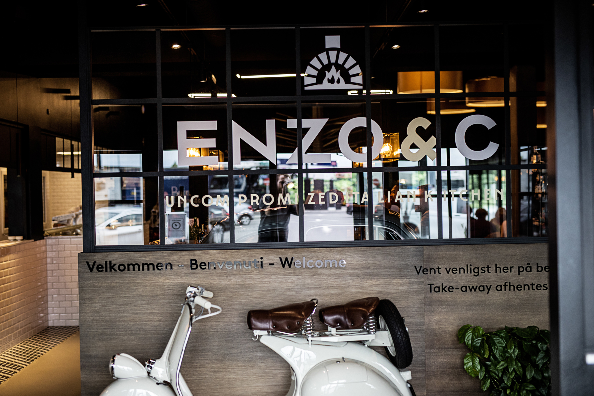 Bentbrandt Enzos RAISFOTO 6058