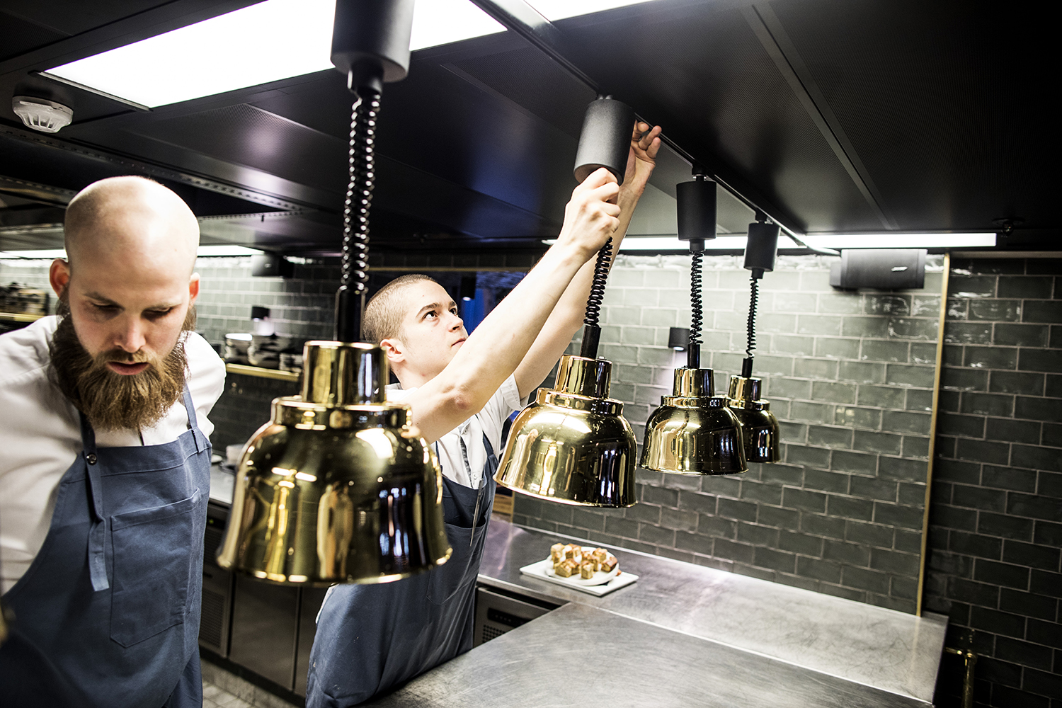 72503017 Restaurant Format 1 MKJ